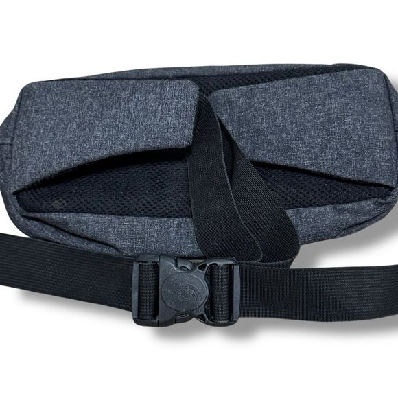 The North Face Fanny Pack Waist Bag Unisex Black Outdoor Travel Hiking Crossbody - Picture 8 of 9
